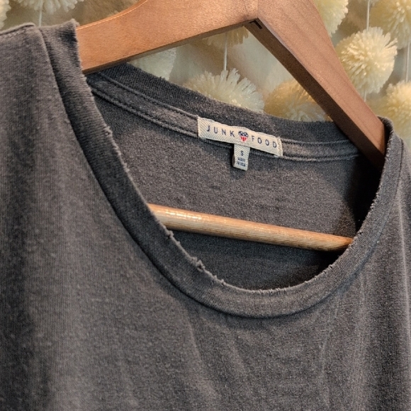 Junk Food Gray Graphic Tee - Picture 4 of 9